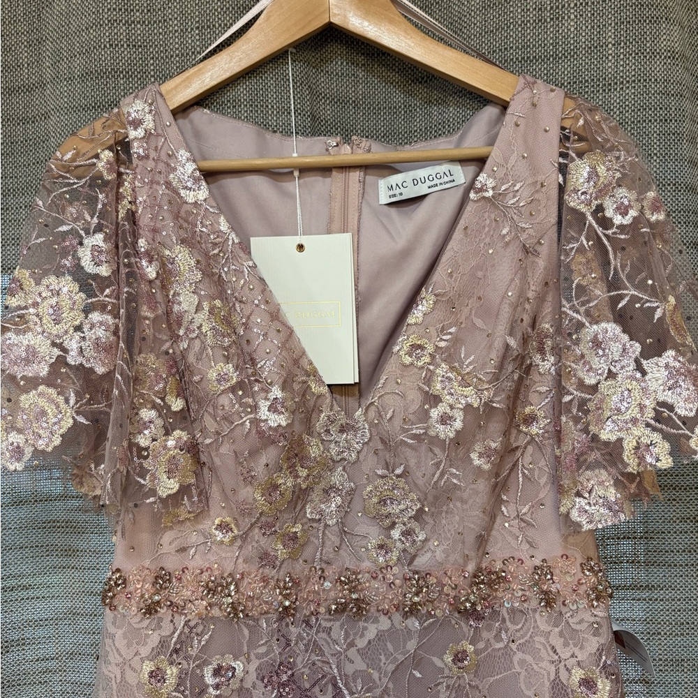 MAC DUGGAL | Floral Lace Dress